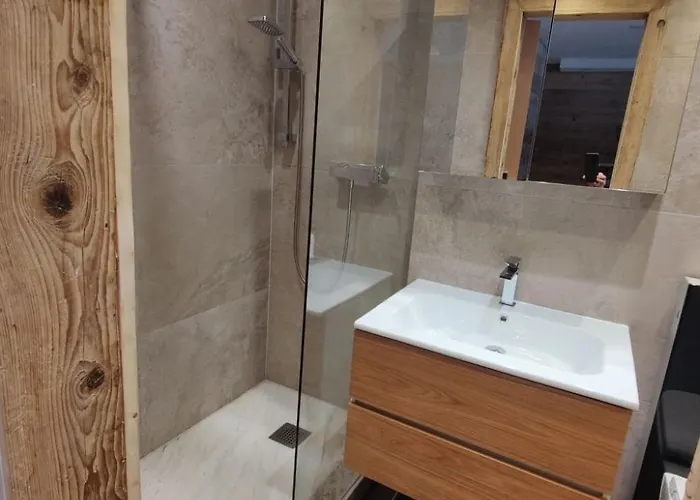 Haus Cristal By Interhome Διαμέρισμα Leukerbad